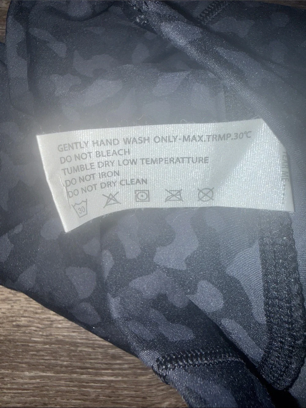 High-Waist Black Patterned Leggings - Picture 10 of 10